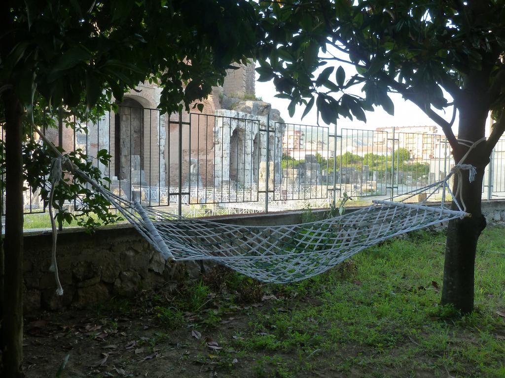 Casa Vacanze Antica Capua Santa Maria Capua Vetere Habitación foto